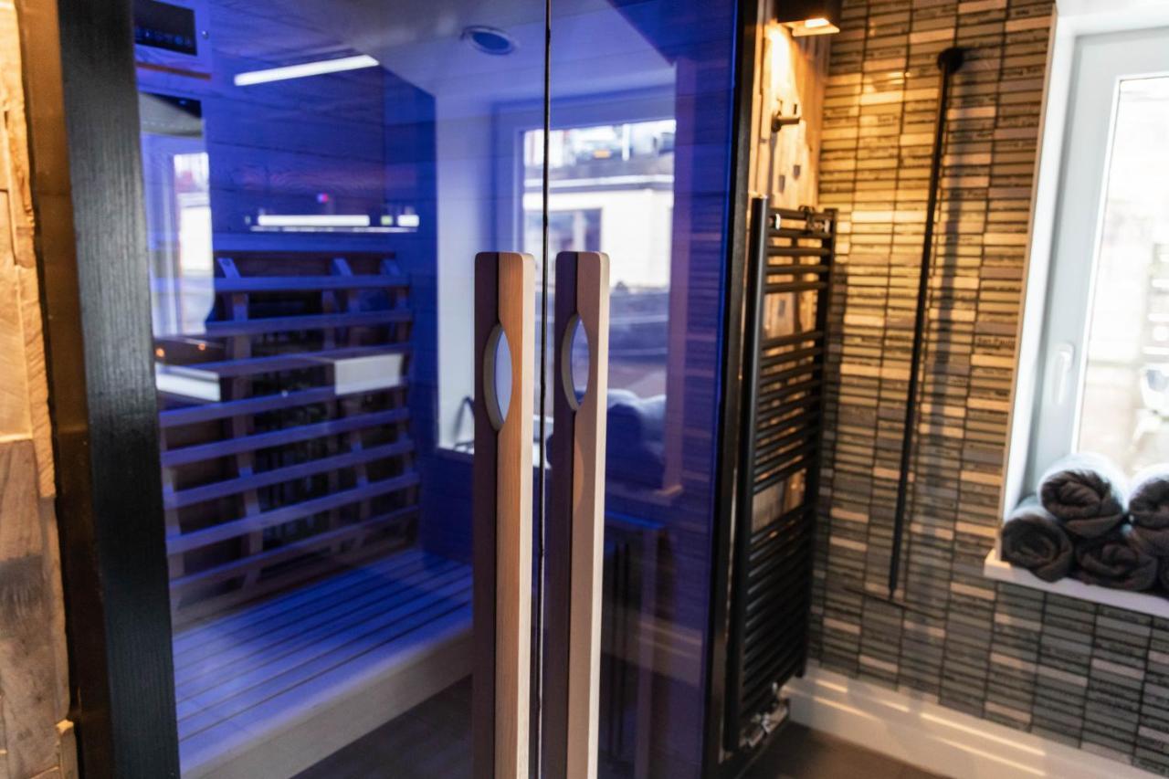 Готель Wellnessboat De Michiel De Ruyter Гронінген Екстер'єр фото